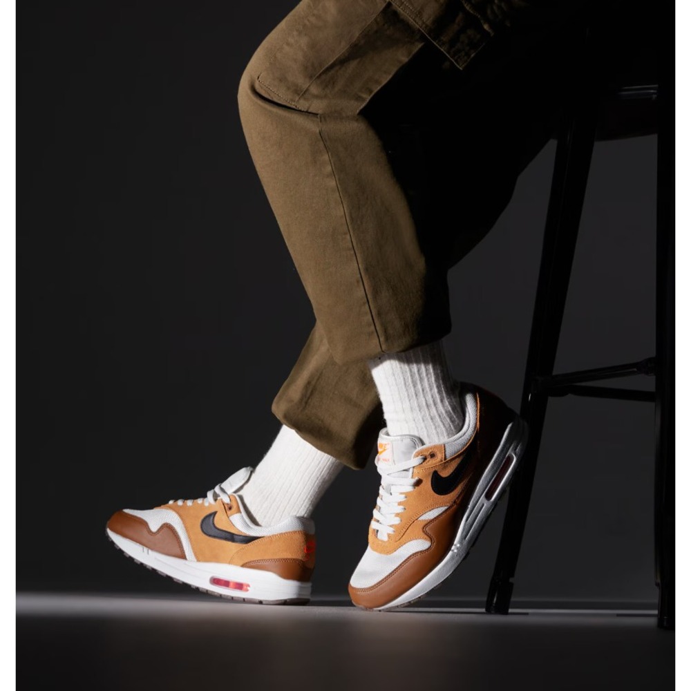 Size 9.5 Men- NEW! Nike Air Max 1 Essential Flax British Tan FZ5808-004